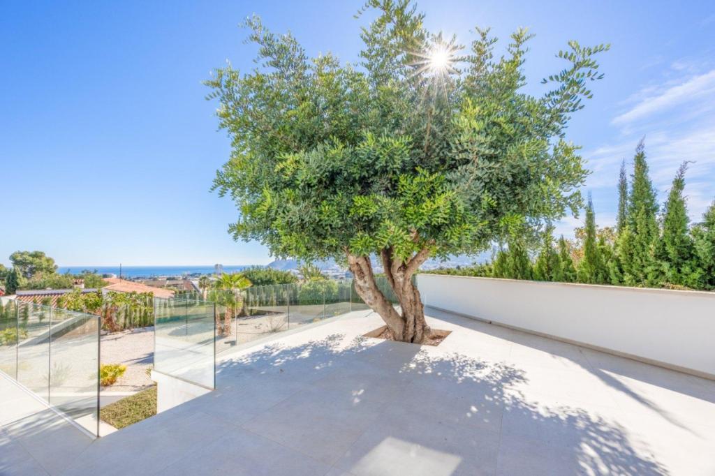 5 bed villa in Alfaz del Pi