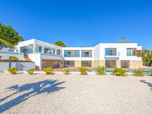 5 bed villa in Alfaz del Pi