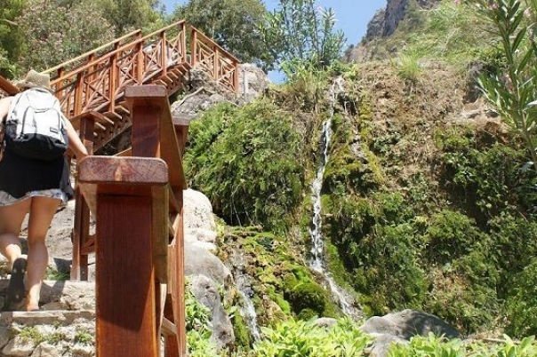 Las Fuentes Del Algar