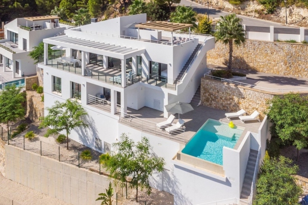3 bed villa in Altea