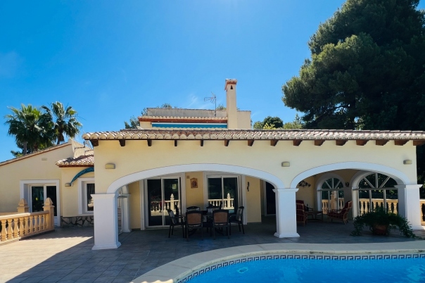 4 bed villa in Moraira