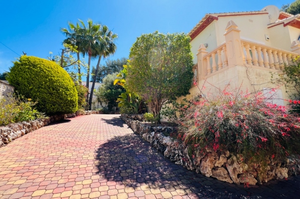 4 bed villa in Moraira