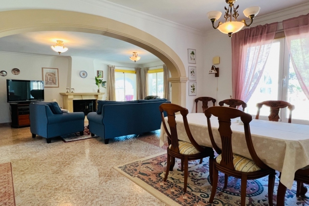 4 bed villa in Moraira