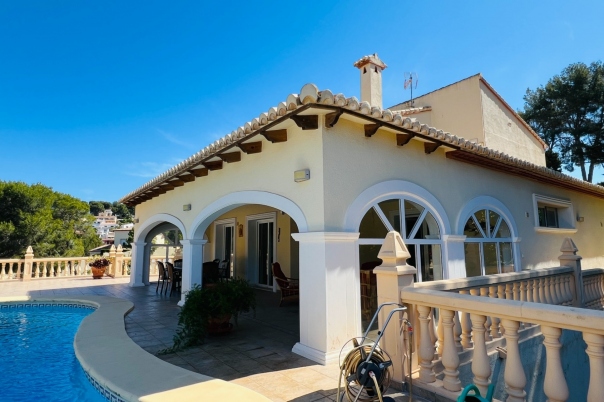 4 bed villa in Moraira