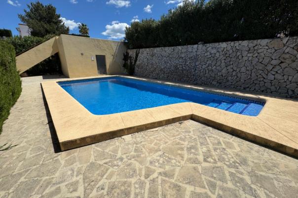2 bed villa in Benitachell