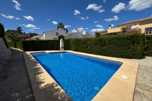 2 bed villa in Benitachell