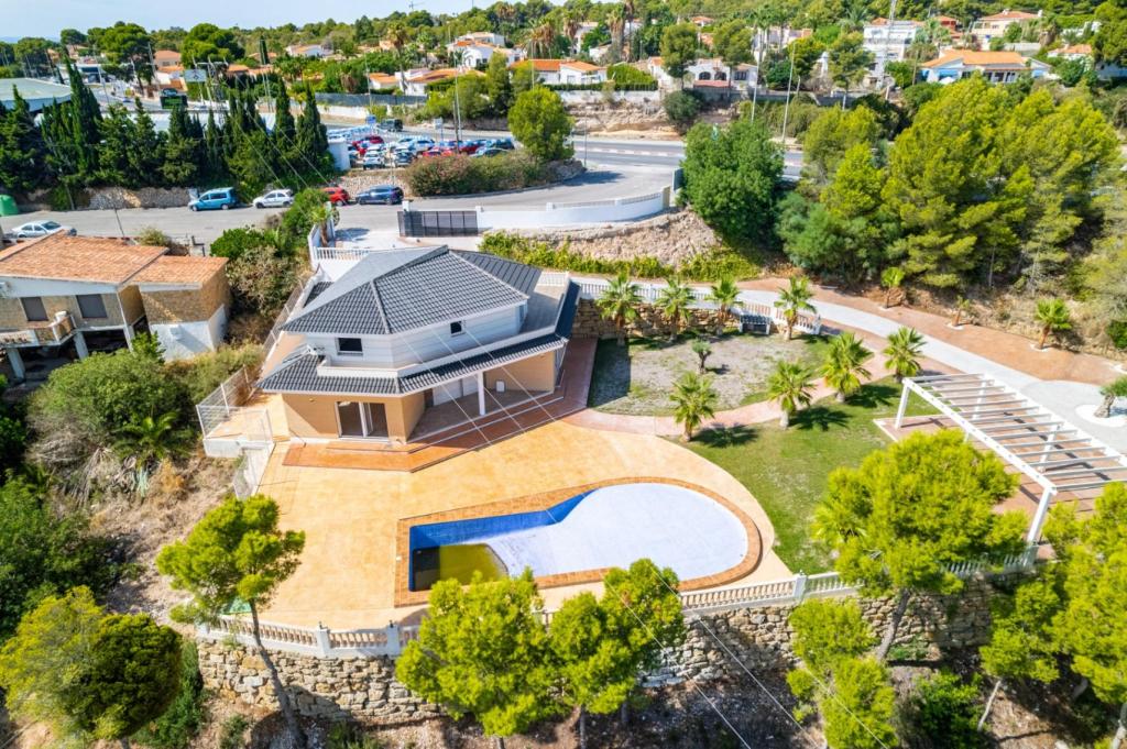 4 bed villa in La Nucía
