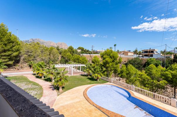 4 bed villa in La Nucía
