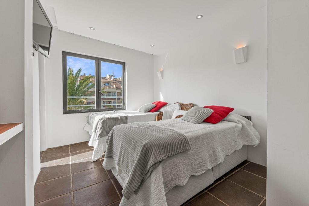 3 bed apartments - flats in Moraira