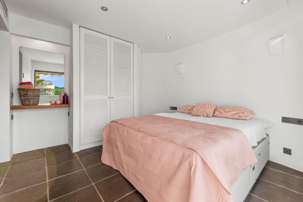3 bed apartments - flats in Moraira