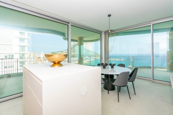 4 bed apartamento in Calpe / Calp
