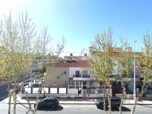 4 bed bungalow in Santa Pola