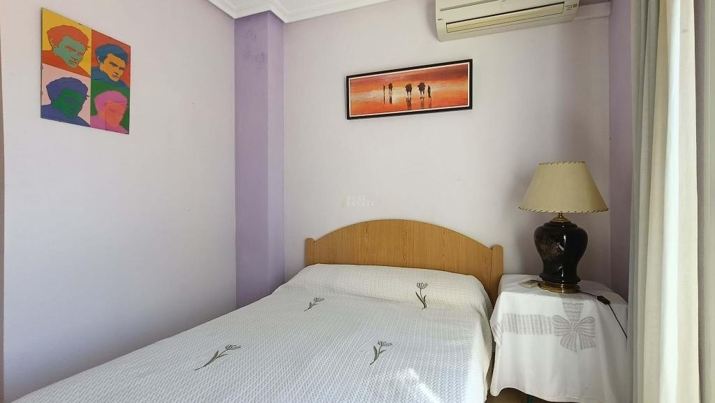 4 bed bungalow in Santa Pola