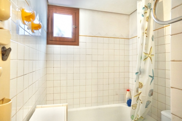 4 bed apartments - flats in Moraira