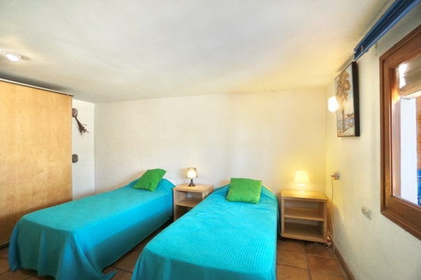 4 bed apartments - flats in Moraira