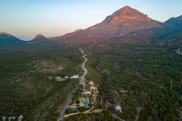 7 bed villa in La Nucía