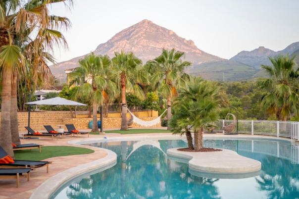 7 bed villa in La Nucía