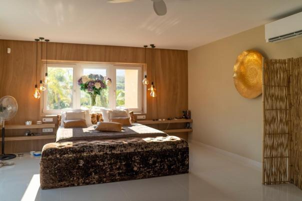 7 bed villa in La Nucía