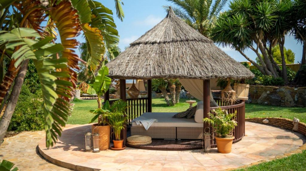 7 bed villa in La Nucía