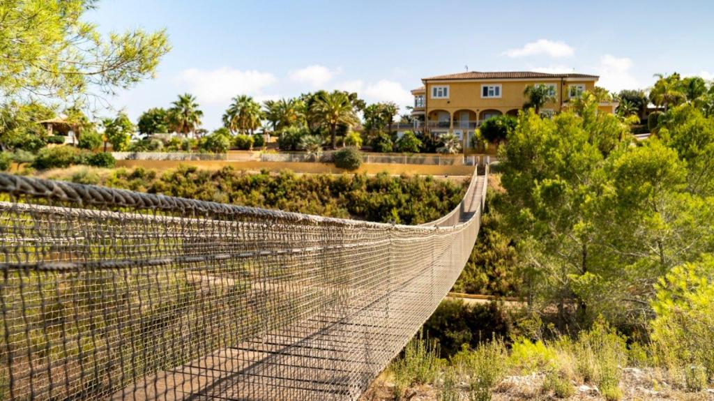 7 bed villa in La Nucía