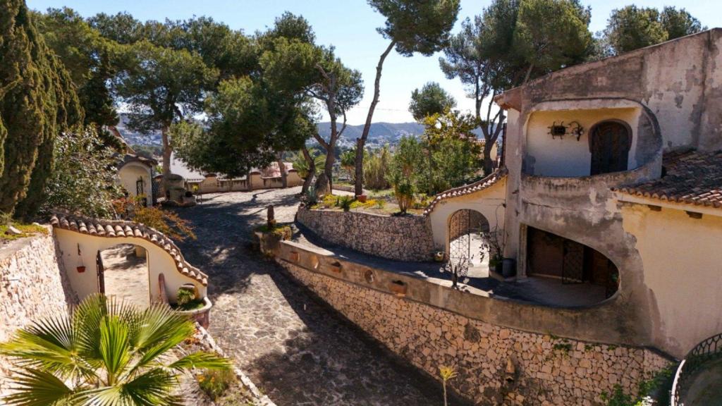 5 bed villa in Moraira
