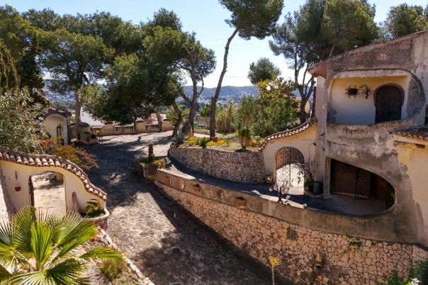 5 bed villa in Moraira