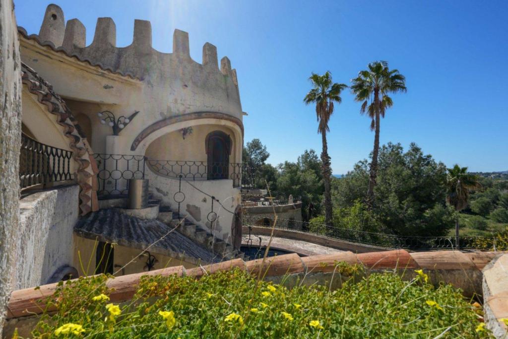 5 bed villa in Moraira