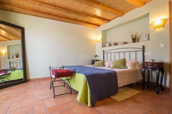 5 bed townhouse in Vall de Laguar (la)