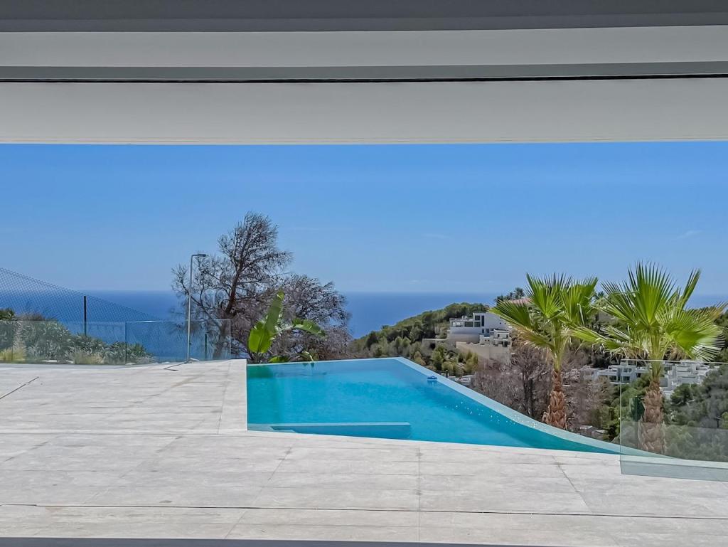 4 bed villas in Altea