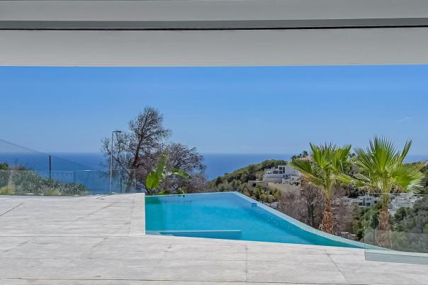 4 bed villas in Altea