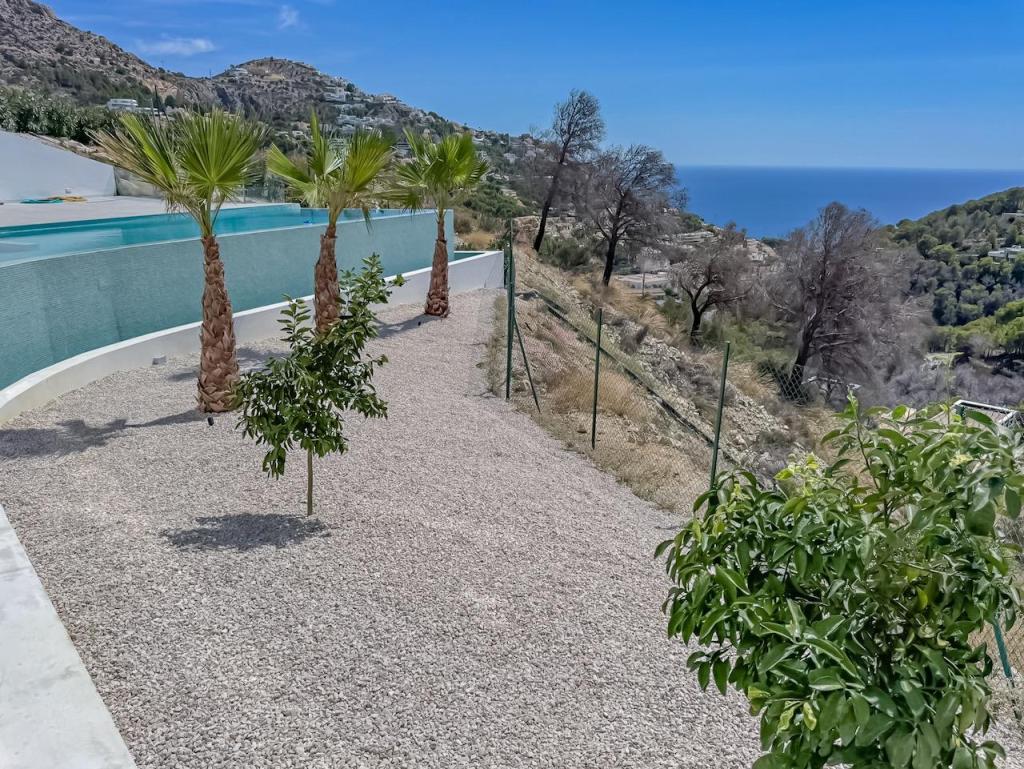 4 bed villas in Altea
