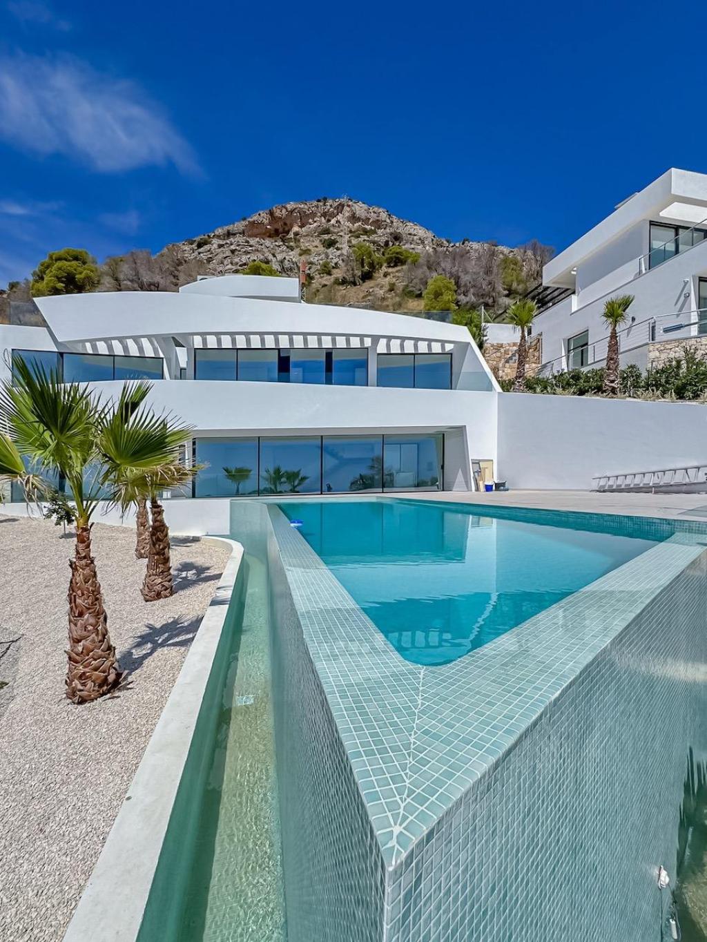 4 bed villas in Altea