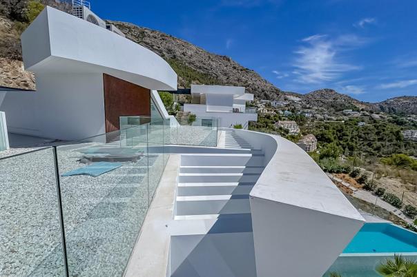 4 bed villas in Altea