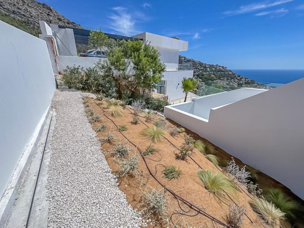 4 bed villas in Altea