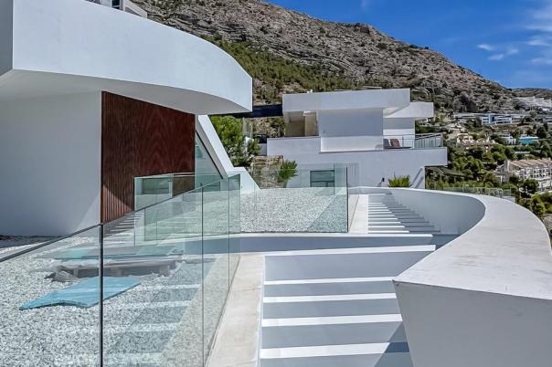 4 bed villas in Altea