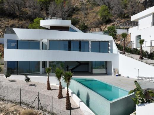 4 bed villas in Altea