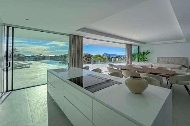 4 bed villas in Altea