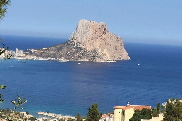 4 bed villas in Calpe