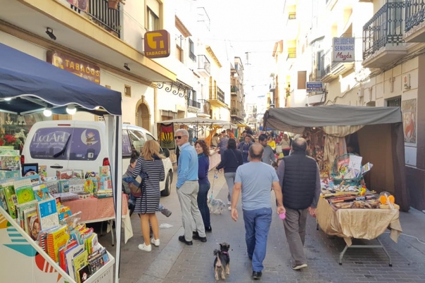 Markets in Calpe: Christmas Fair (December)