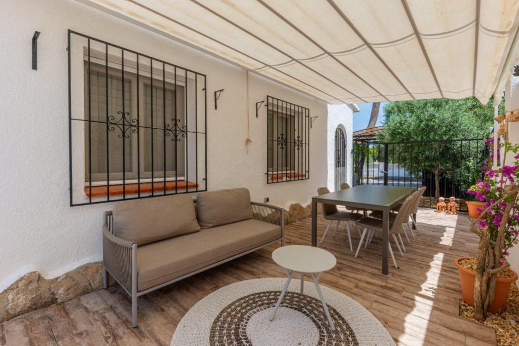 2 bed villas in Moraira