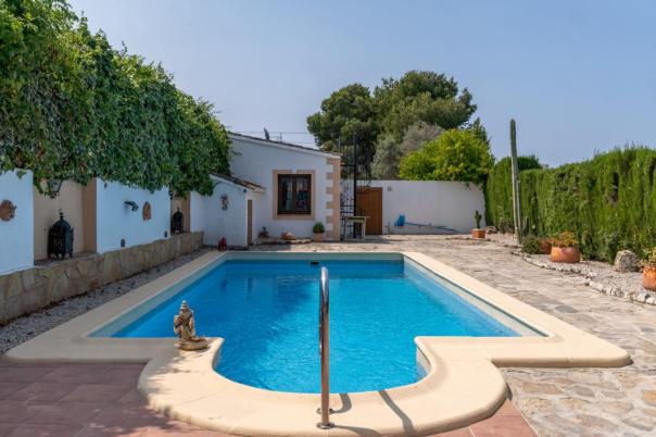 4 bed finca in Teulada