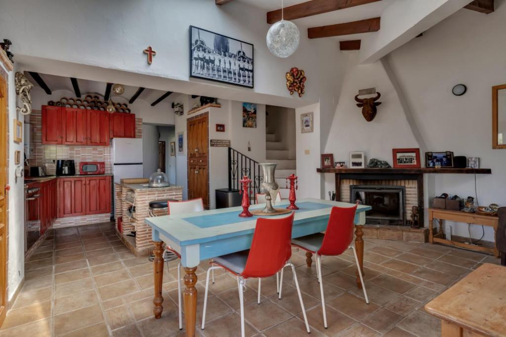 4 bed finca in Teulada