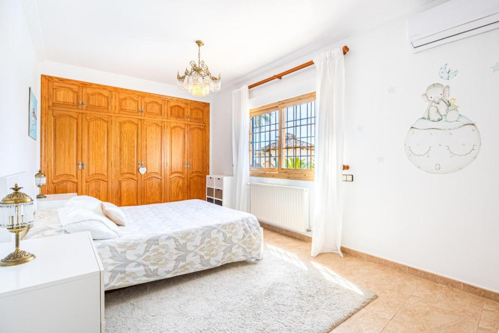 6 bed villa in Altea