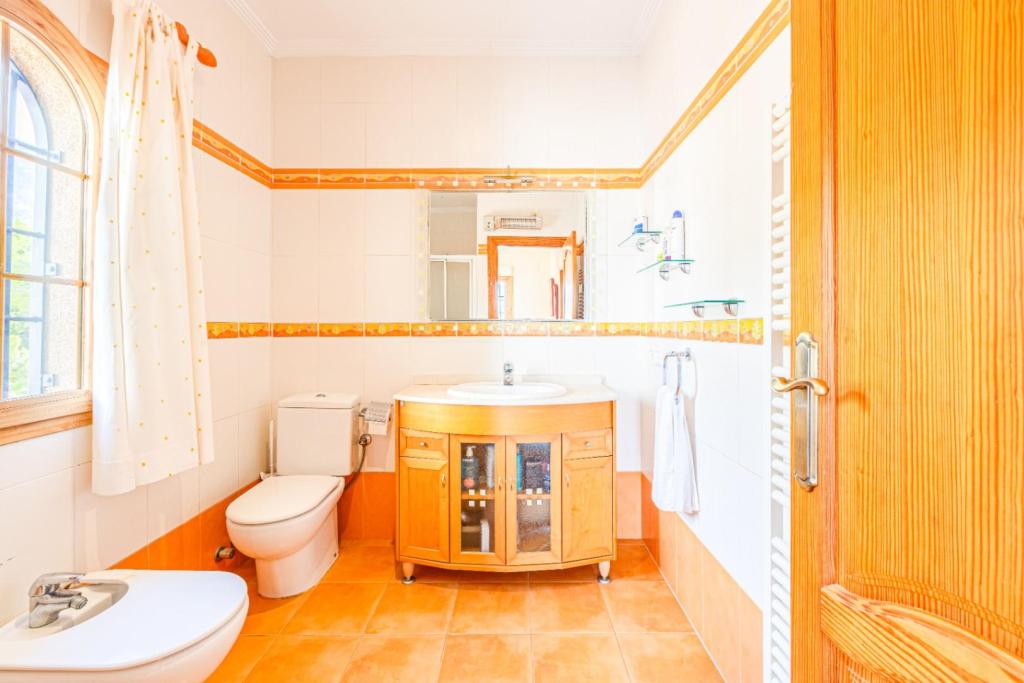 6 bed villa in Altea