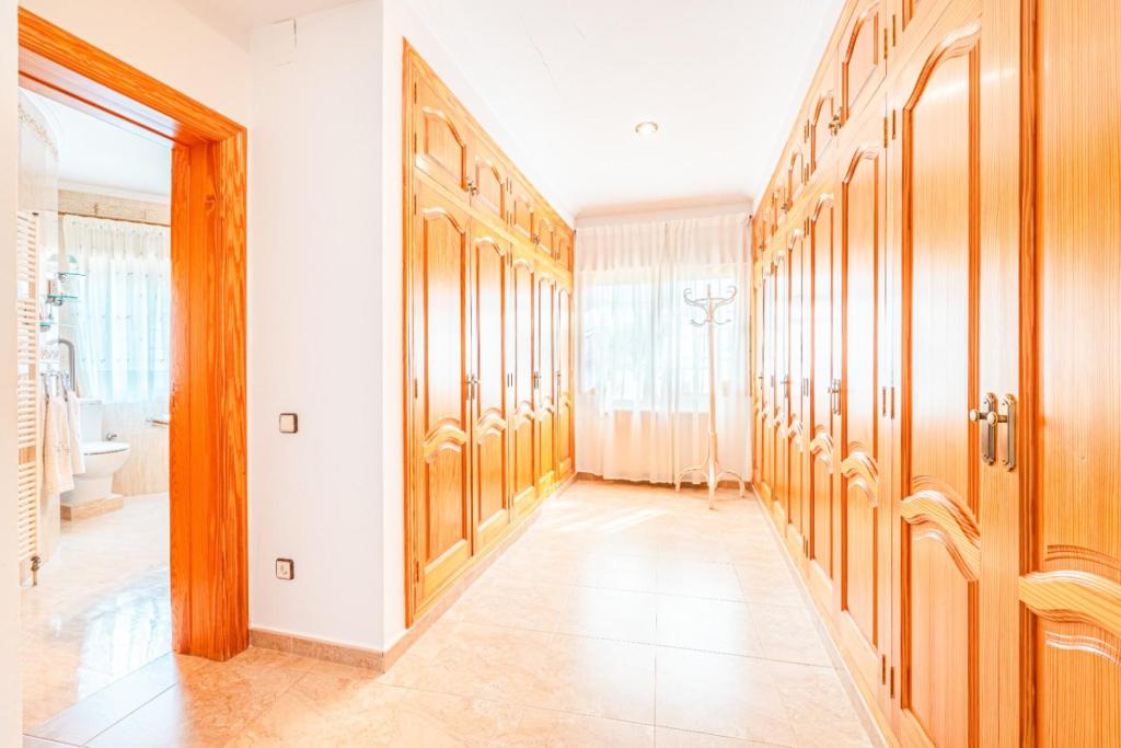 6 bed villa in Altea