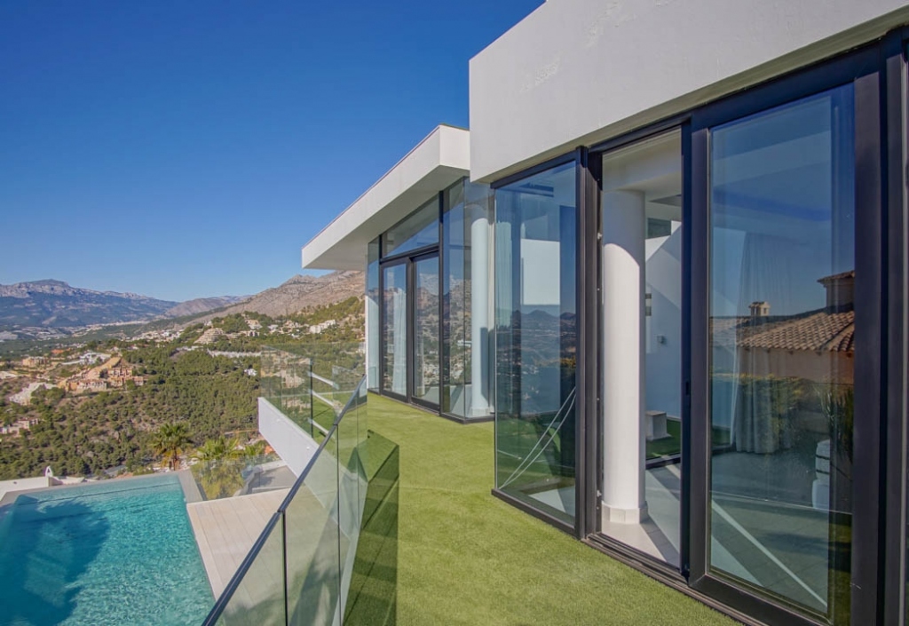 6 bed villa in Altea
