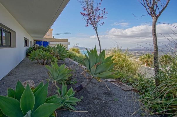 6 bed villa in Altea