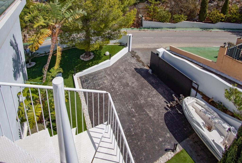 6 bed villa in Altea