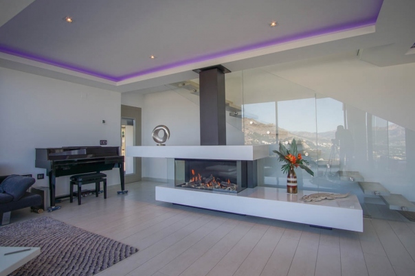 6 bed villa in Altea