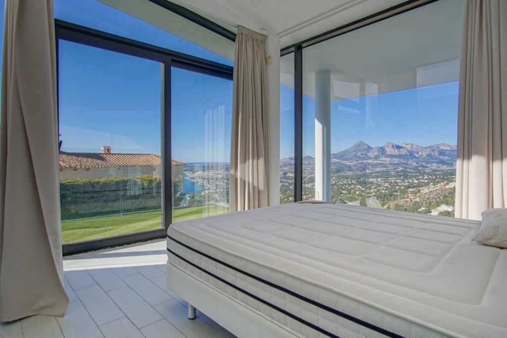 6 bed villa in Altea